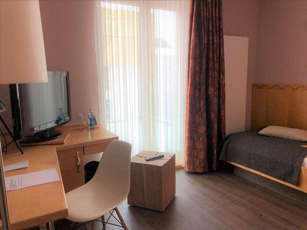 Hotel Gude Kassel Szoba fotó